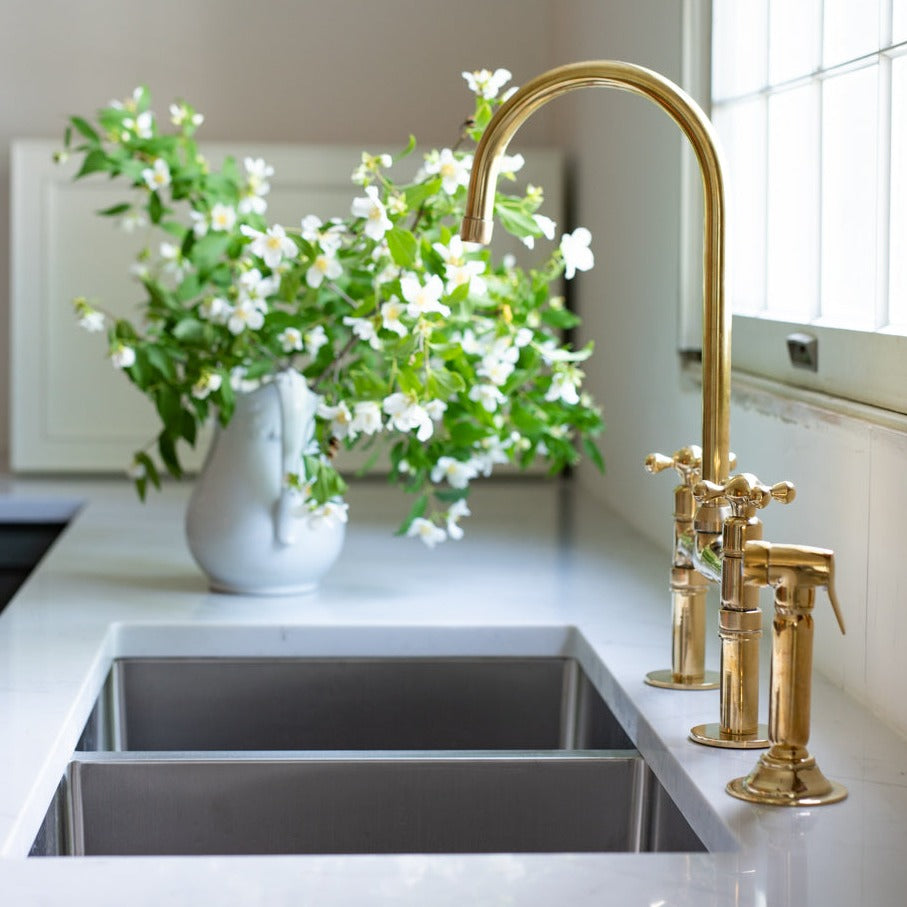 Polished Brass Kitchen Faucet With Sprayer Set