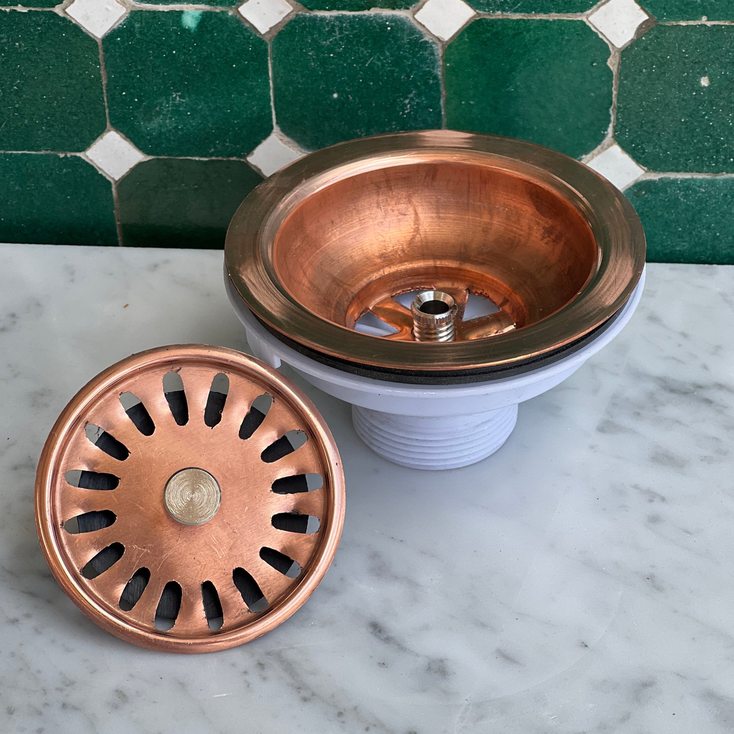 Copper sink strainer with removable cover 