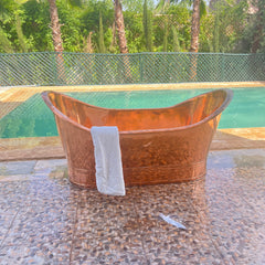 Copper bathtub soaking