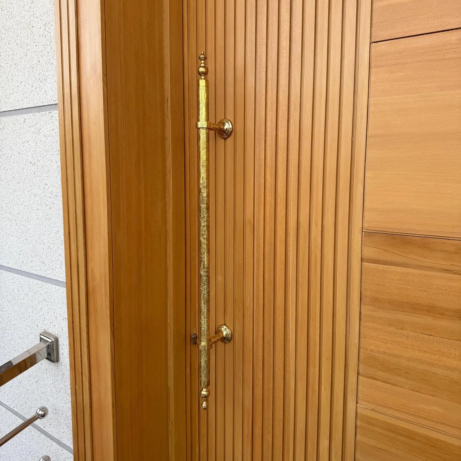 solid brass pivot door handle
